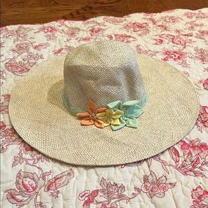 Early 2000s GYMBOREE Kids pink and green flower Hat!